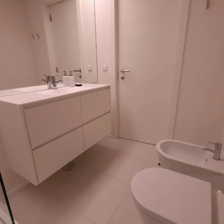 Lägenhet Casas Do Aa Jardim - 4pax