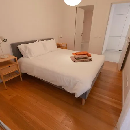 Lägenhet Casas Do Aa Jardim - 4pax