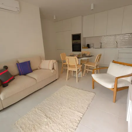 2br Apt, Steps To Ria Formosa, Pool & Gym Tavira
