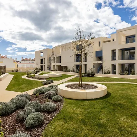 2br Apt, Steps To Ria Formosa, Pool & Gym Appartement Tavira