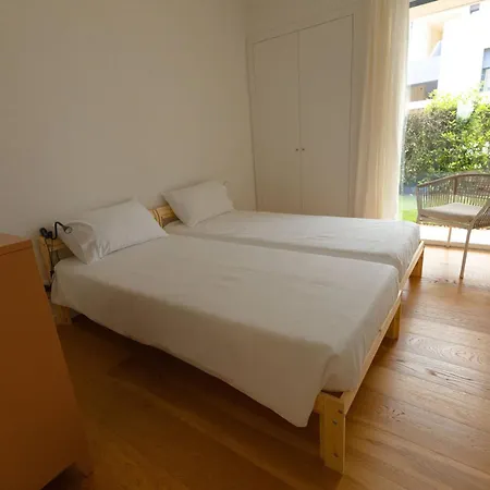 Lägenhet Casas Do Aa Jardim - 4pax