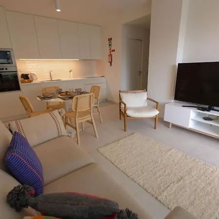 2br Apt, Steps To Ria Formosa, Pool & Gym Tavira